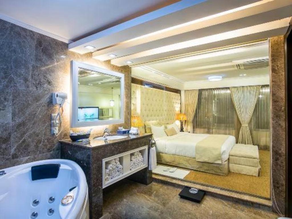 Hotel Agrabad Чіттаґонґ Екстер'єр фото